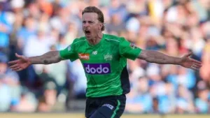 Tom Curran and Sam Harper Lead Melbourne Stars to Win Over Adelaide Strikers
